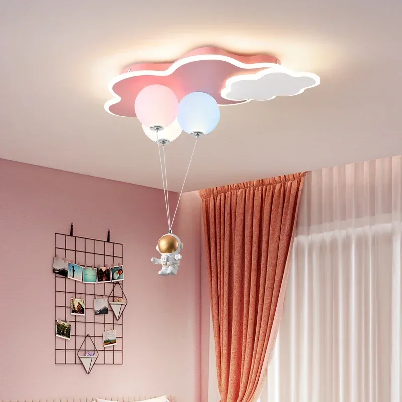 Led Balloon Light - Lampadario Creativo a Palloncini per Cameretta