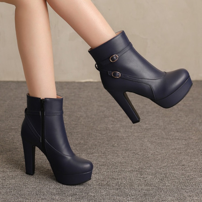 Stivali con plateau moda Donna - Eve Party recensione e prezzo