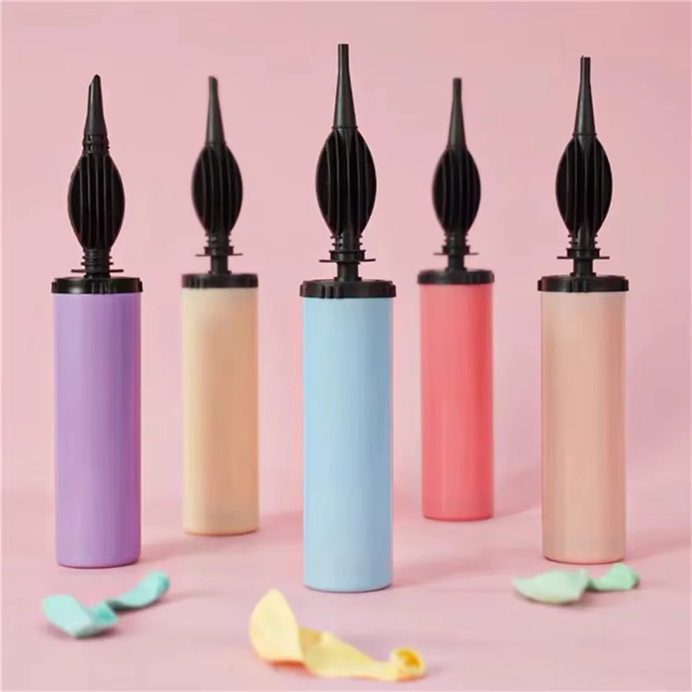 1/3 pezzi casuali macaron pomp - Balloon Pump Hand recensione e prezzo