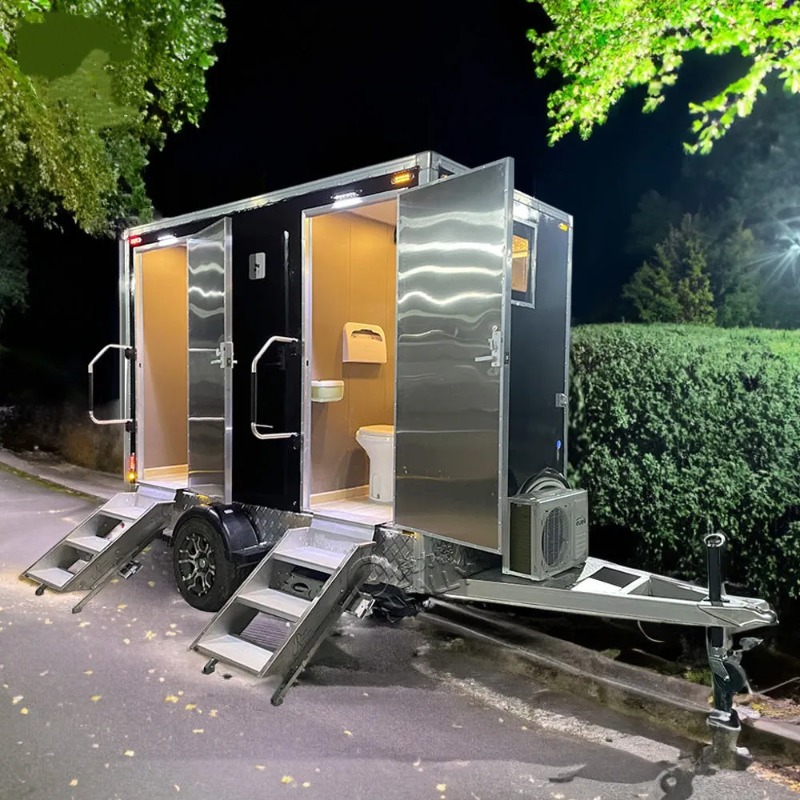 Rimorchio WC a 6 postazioni pe - Event Support recensione e prezzo